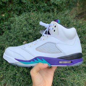 Retro 5s Grapes, size 11.5